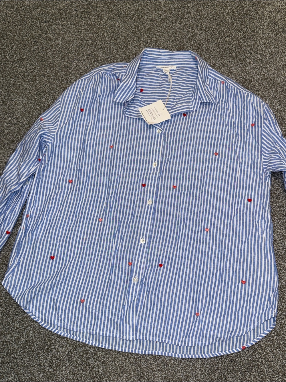 NWT Blue White Striped Red Heart Embroidered Button Down Shirt Large
